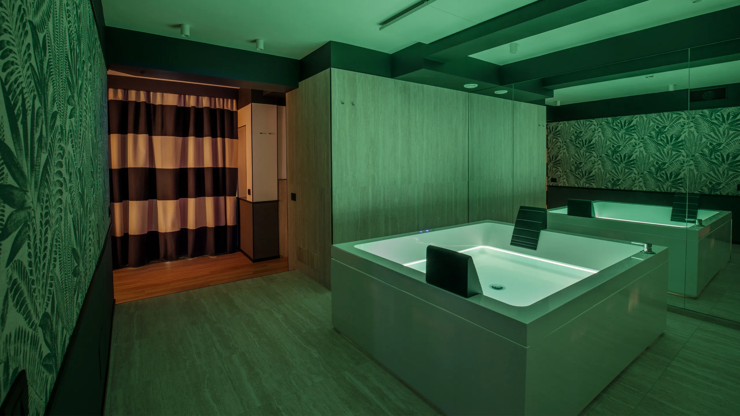 the-fourth-dimension-by-domidea-roma-luxury-suite-spa-19